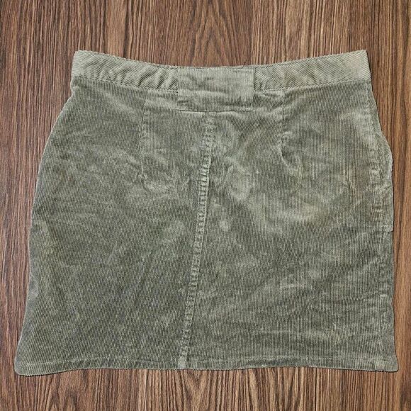 Route 66 Vintage Y2K Dusty Sage Green Soft Corduroy Mini Skirt 4 Fall Autumn - Picture 3 of 7